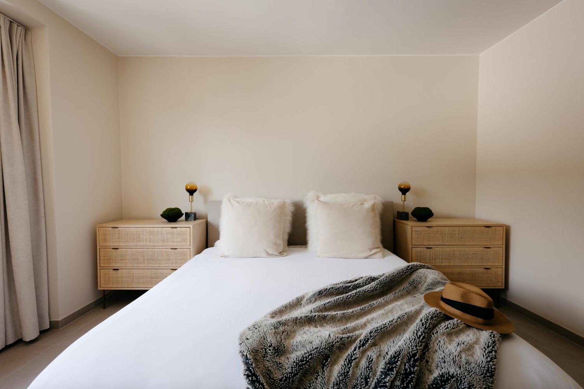 The Edgewater Suites - Skyline Namur Kültér fotó